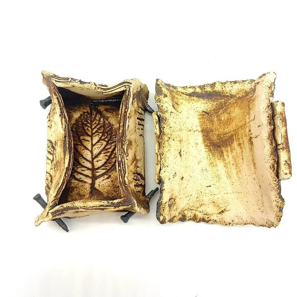 Artisan Ceramic Schwarzwaldner? Trinket Box Fairy Cottage Primitive Hand Crafted - Picture 7 of 8